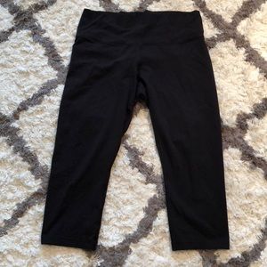 High Times Lululemon Crop!!